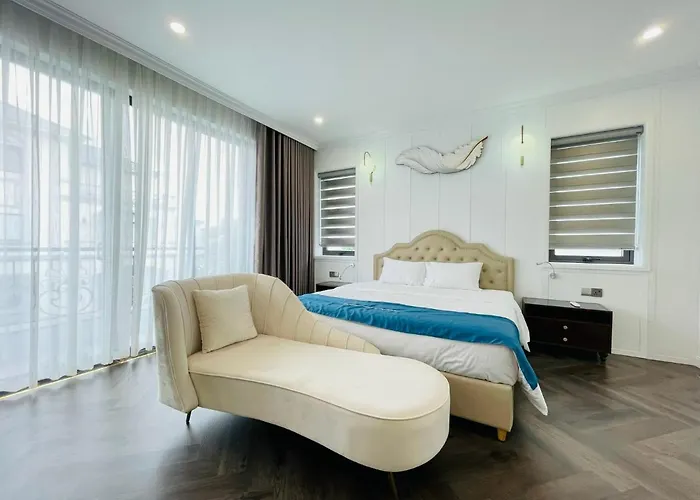 Venuestay * Hạ Long
